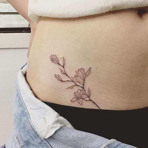 tatuagens para cobrir cicatriz na barriga
