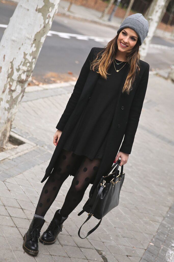 Looks vestido com coturno
