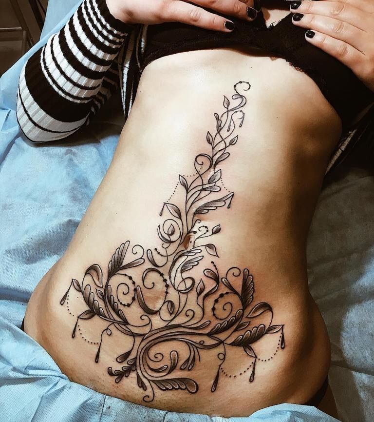 tatuagens para cobrir cicatriz na barriga
