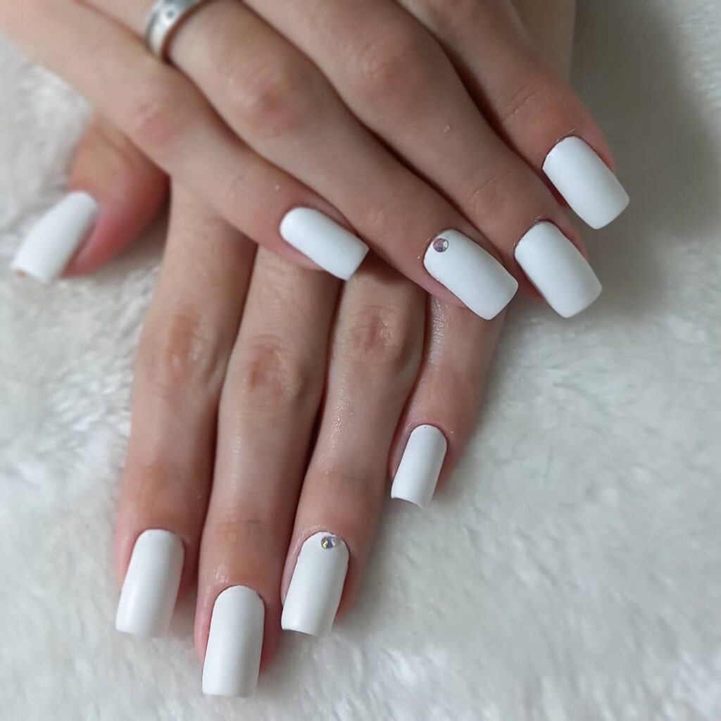 esmalte branco fosco