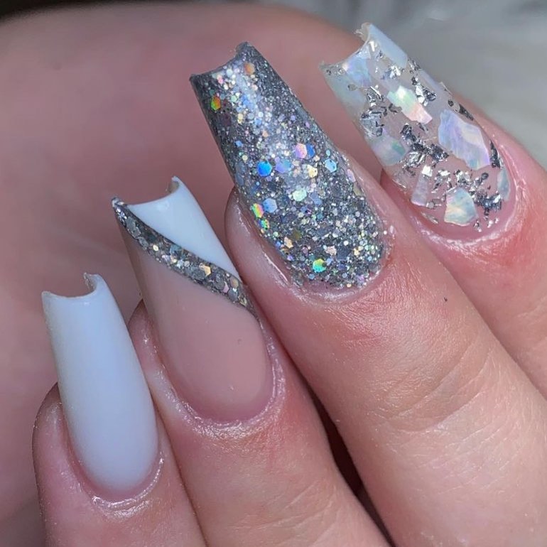 Glitter prata nas nails