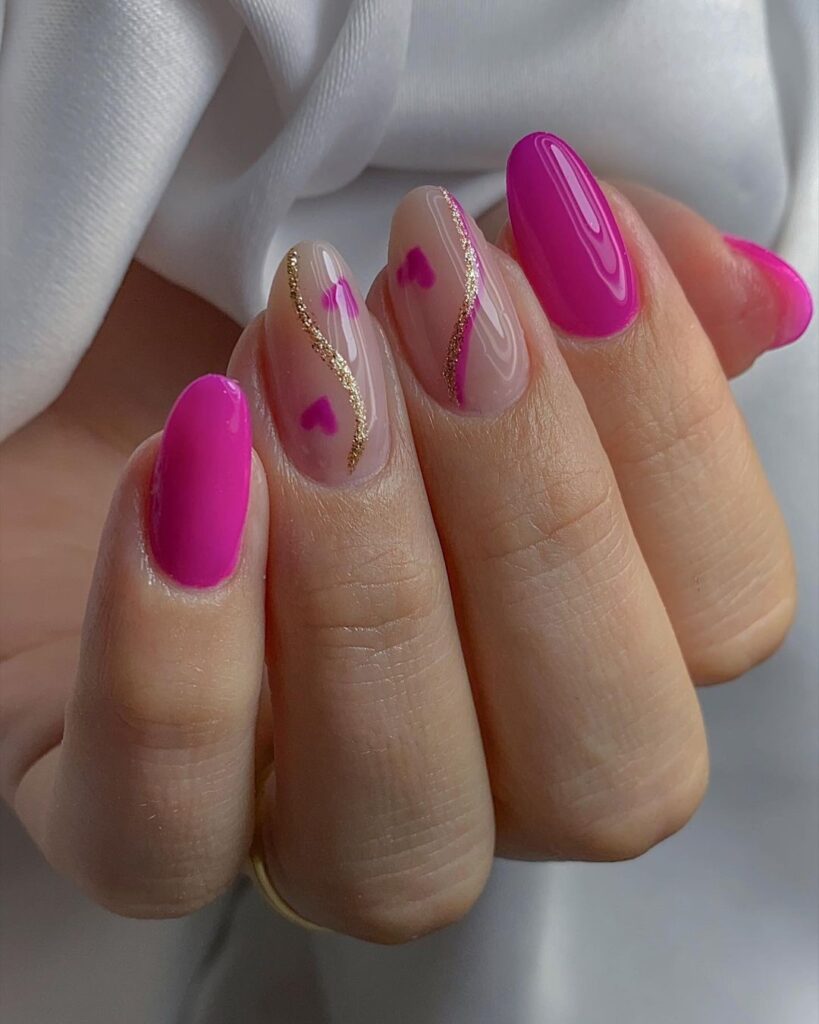 Unhas almond rosa decorada