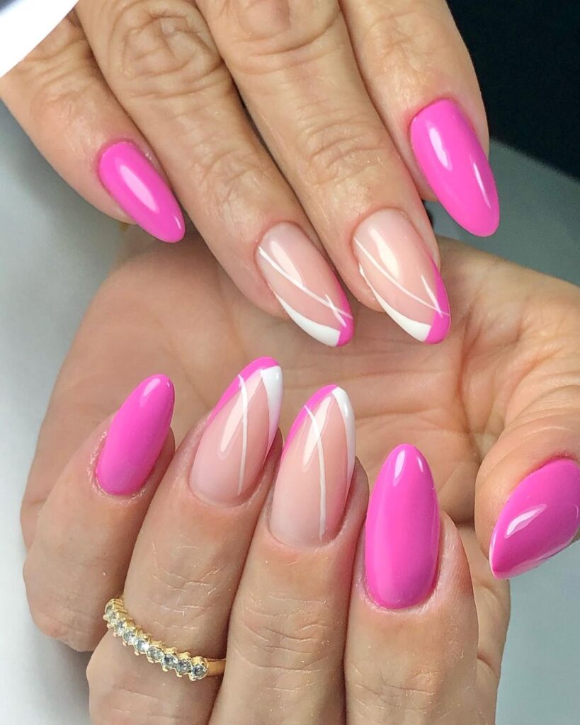 Unhas rosa amendoadas