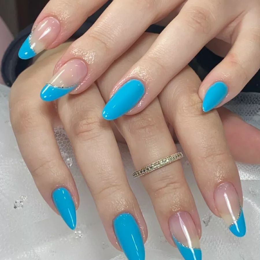 Unhas blue claro