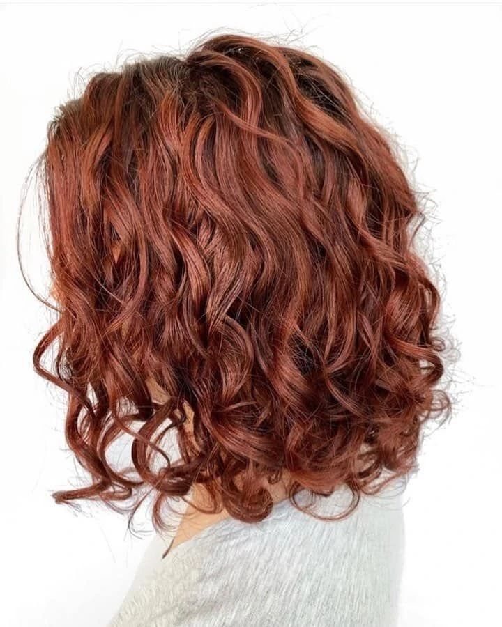 Hair red curto com cachos