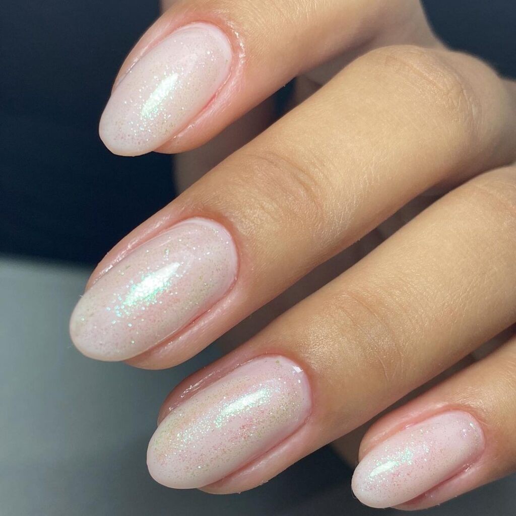 Unhas esmaltação em gel cor renda