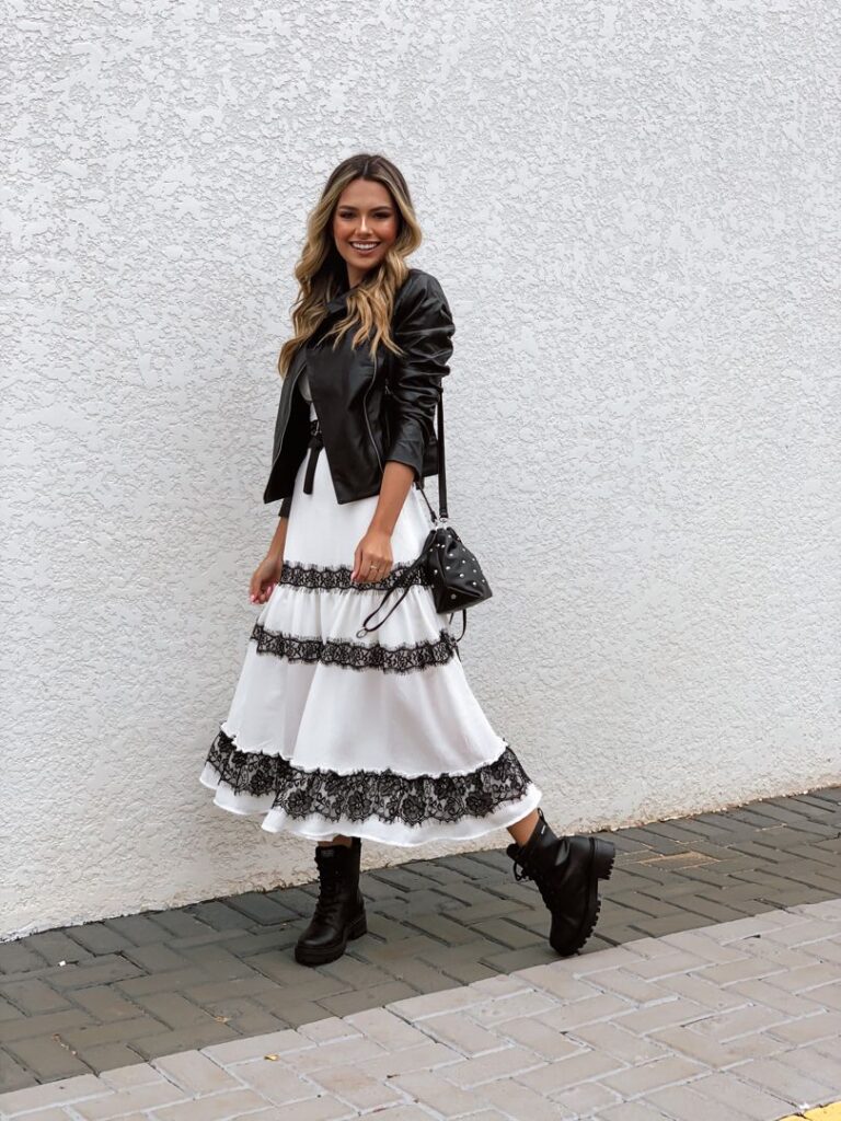 Looks vestido com coturno
