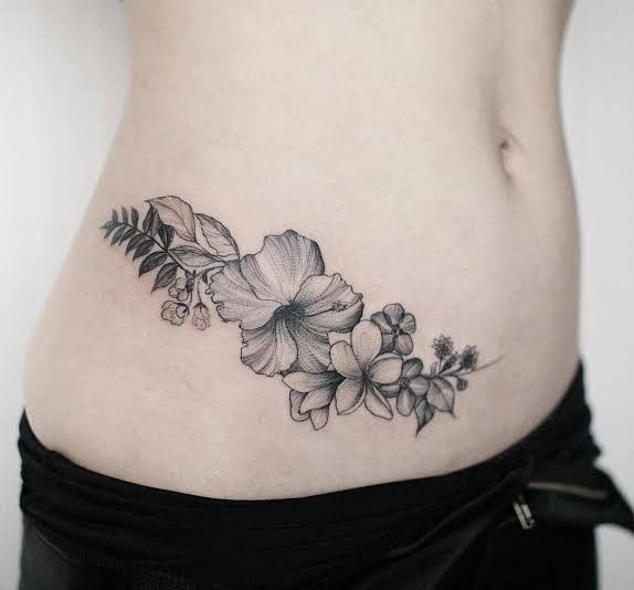 tatuagens para cobrir cicatriz na barriga
