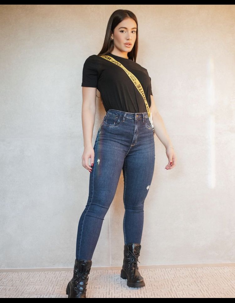 looks com coturno e calça jeans
