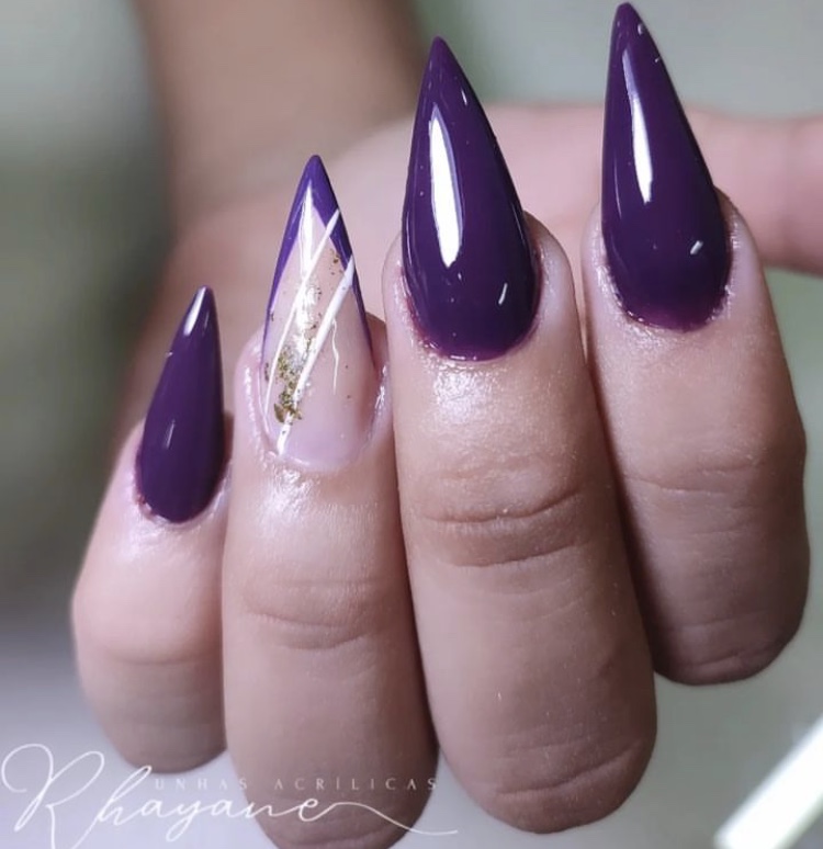 Unhas stiletto