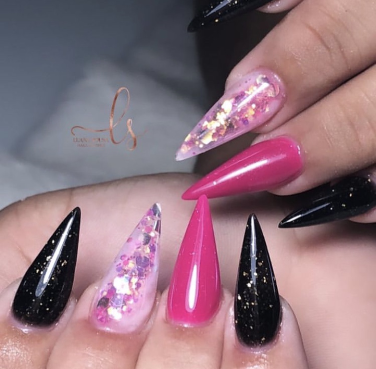 Unhas stiletto