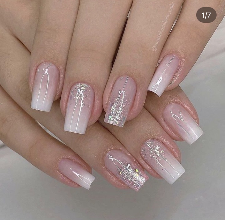 Unhas nude