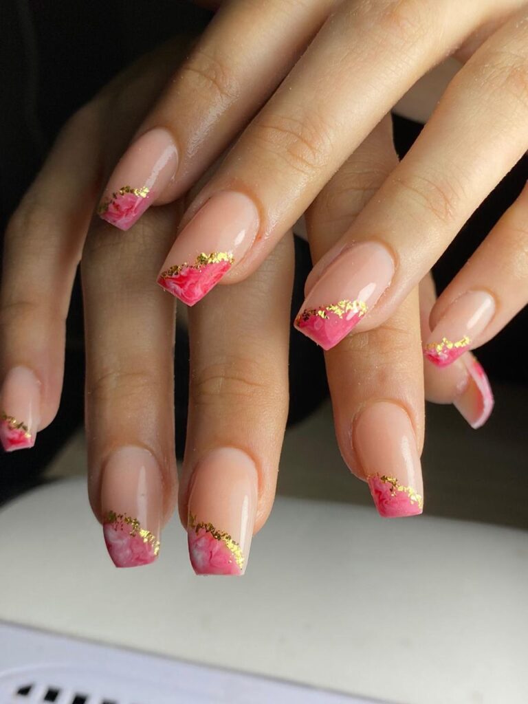 unhas rosa decoradas
