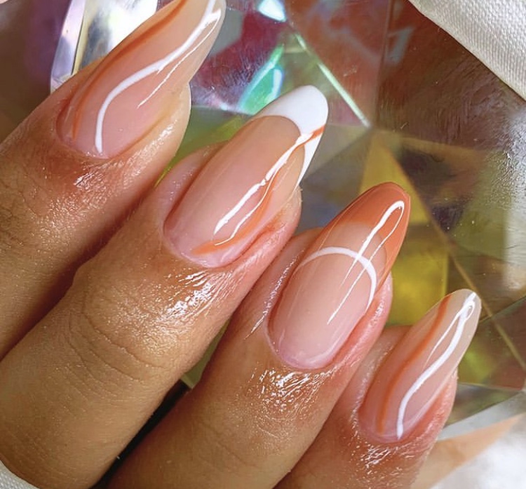 Unhas nude