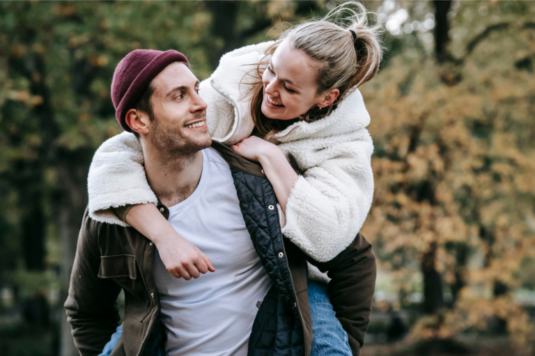 conhecer pessoas para relacionamento sério