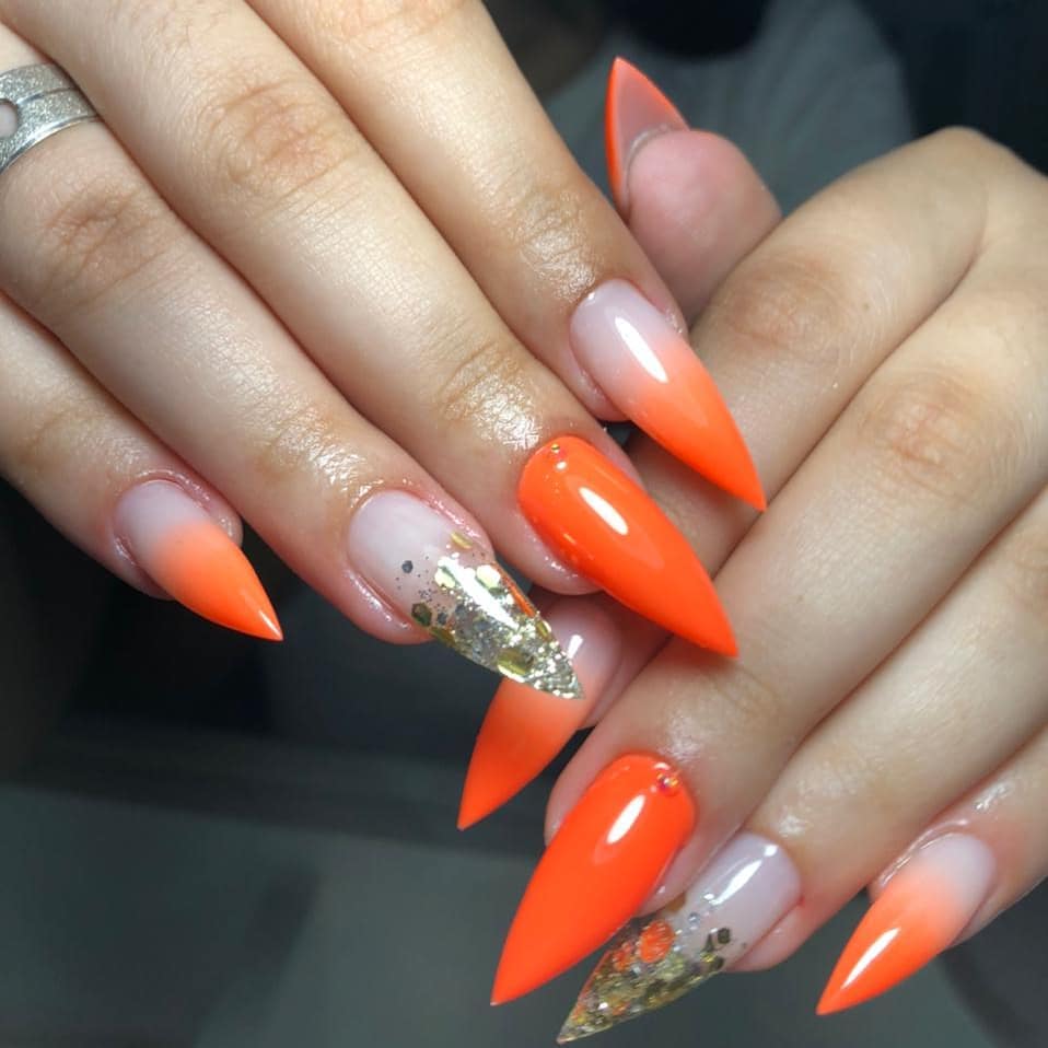 unhas decoradas laranja