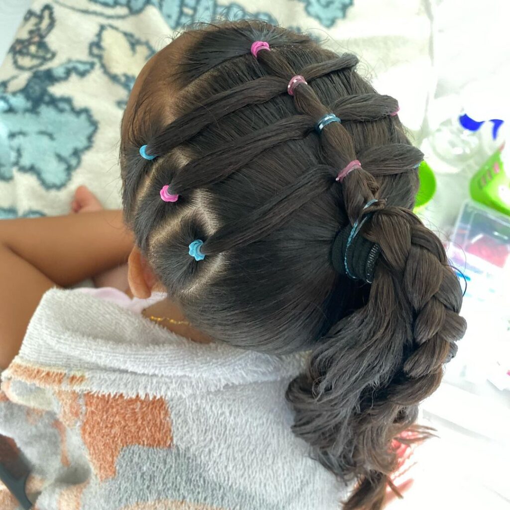 Penteado Infantil fácil com ligas para escola ou passeio