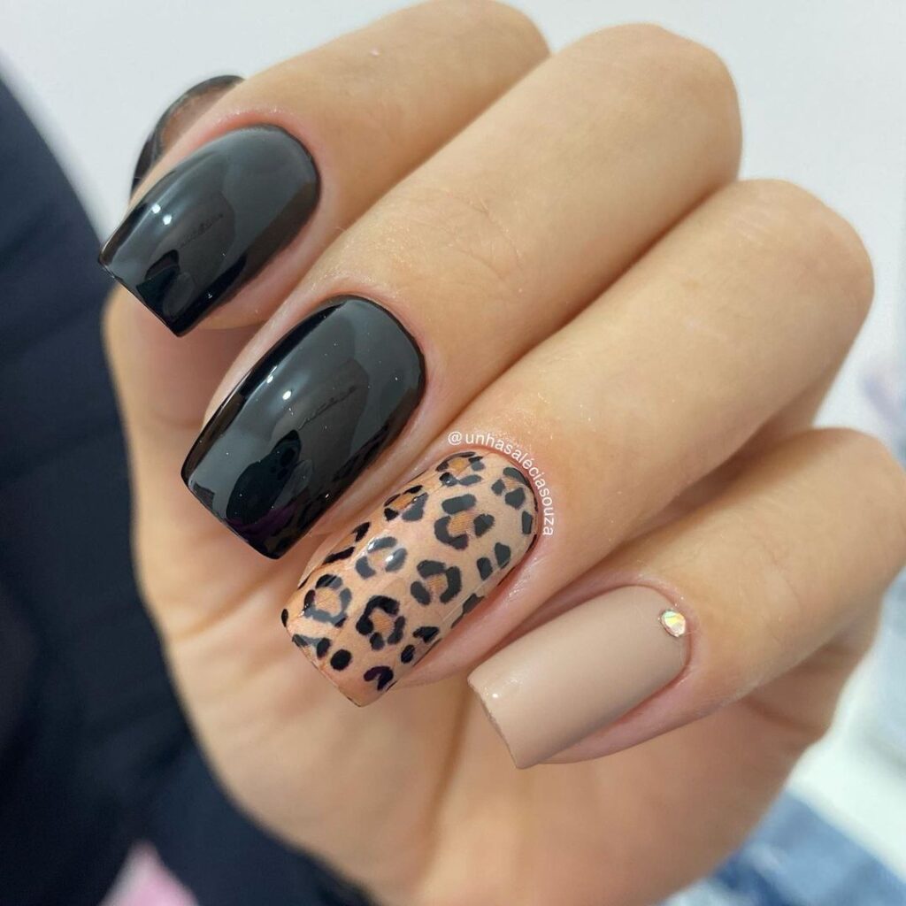 unhas de oncinha
