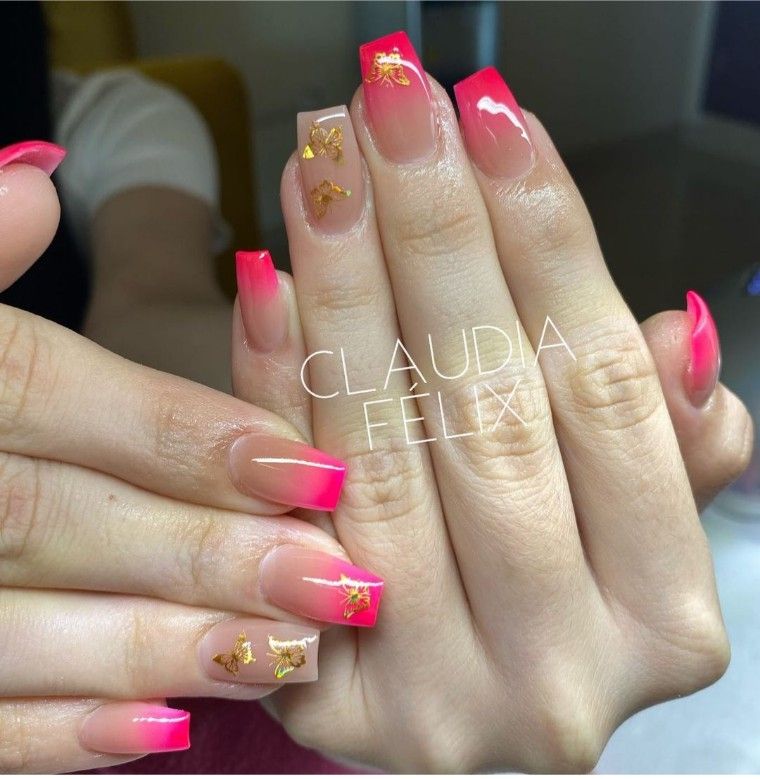 unhas rosa decoradas
