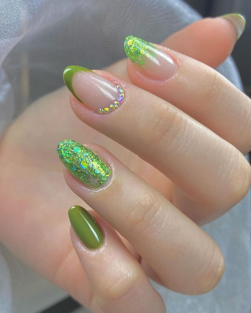 unhas decoradas verde