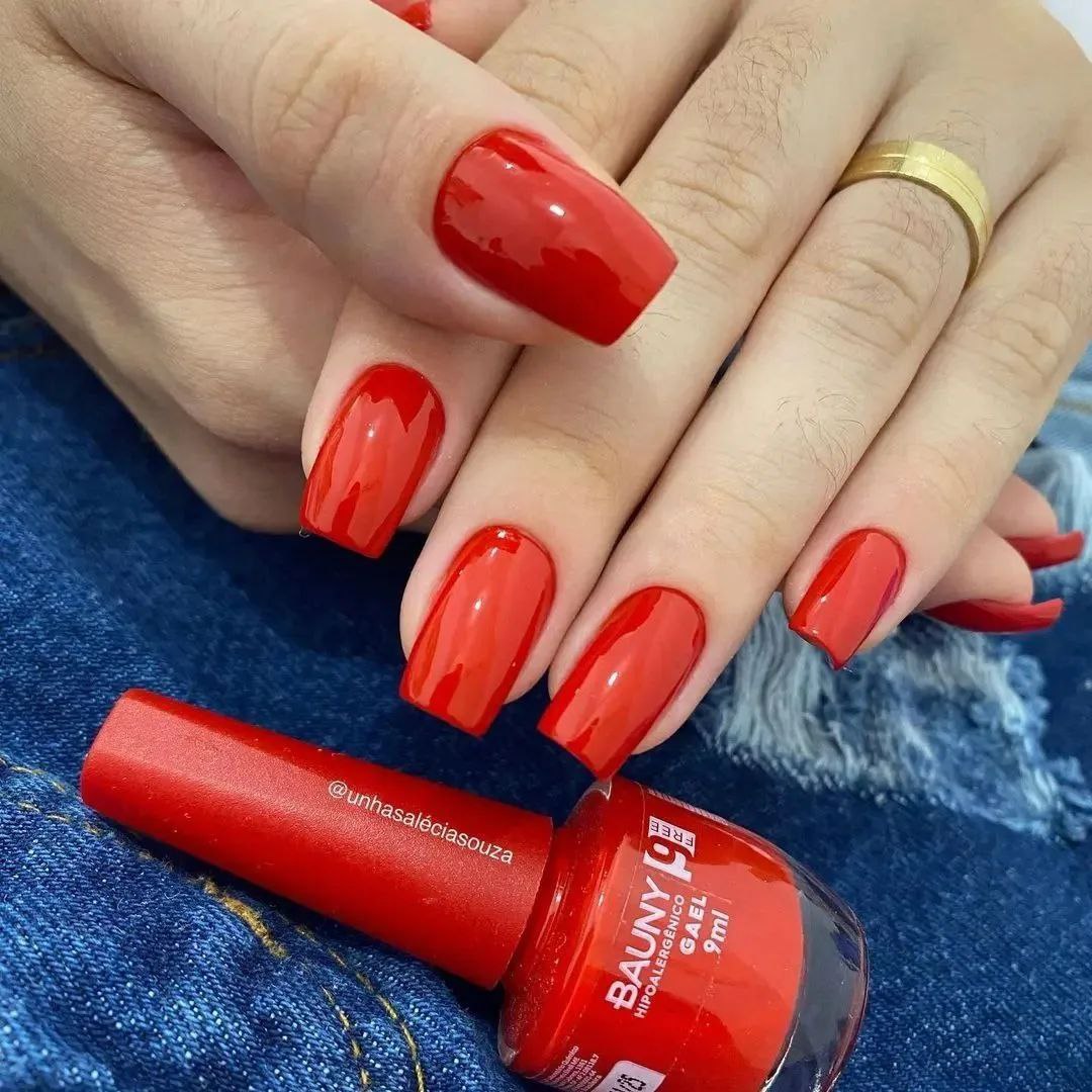 Unhas curtas vermelhas: Aprenda a fazer - Portal Zoe