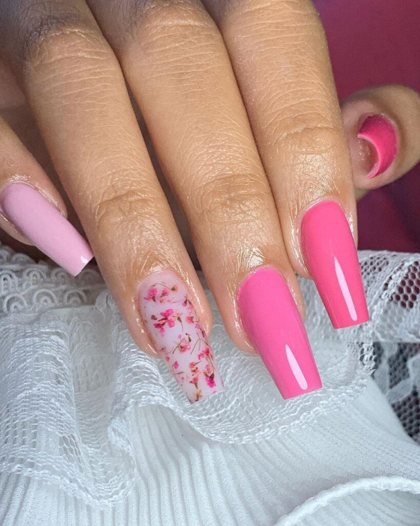 unhas decoradas rosa