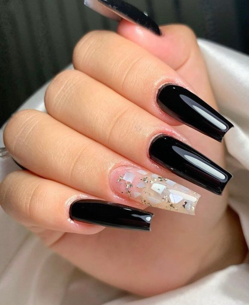 unha preta linda