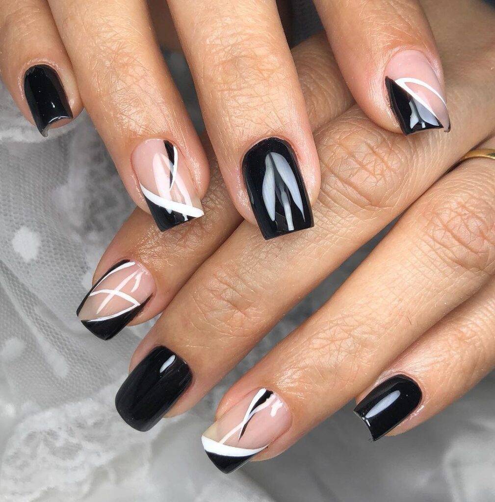 unhas pretas simples decoradas