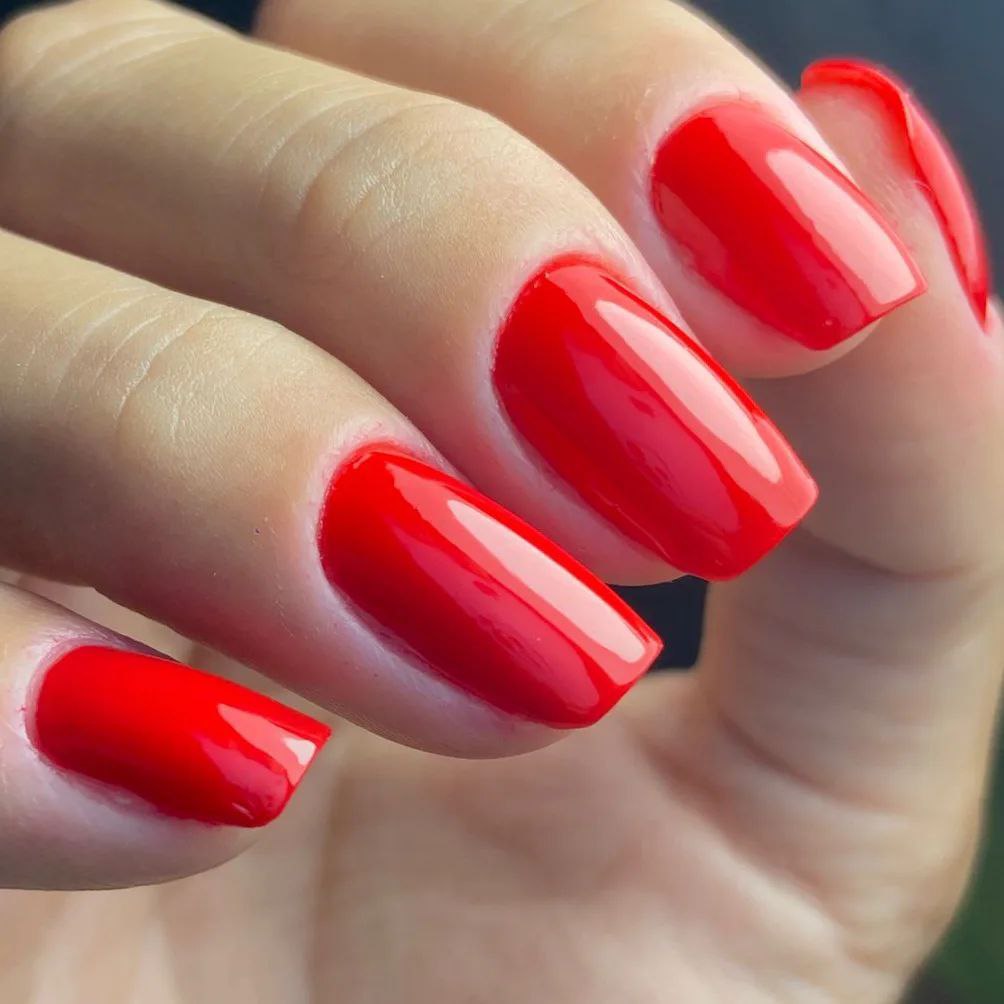 unhas vermelhas