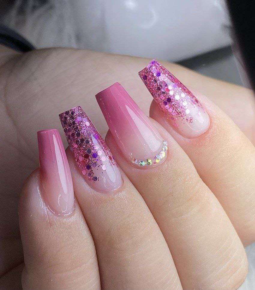 unhas decoradas rosa