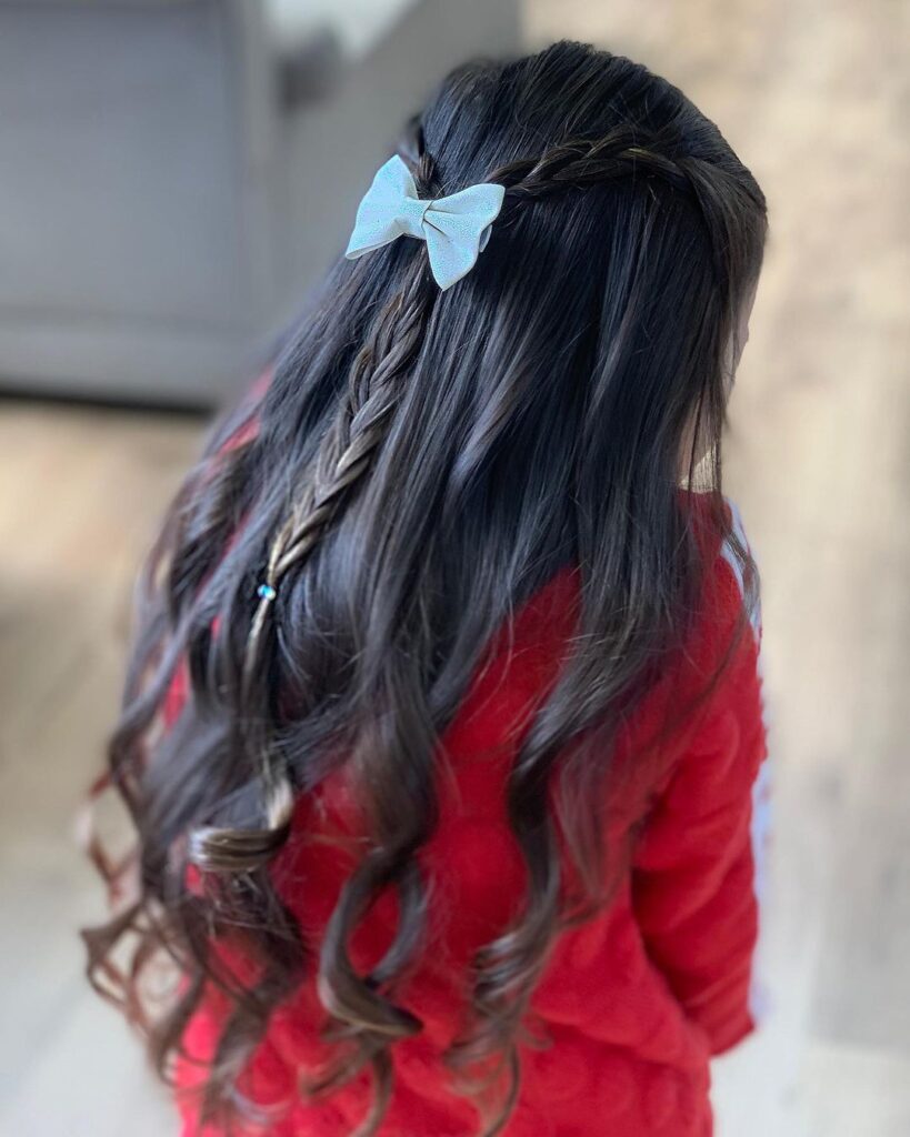 penteado para cabelo liso infantil
