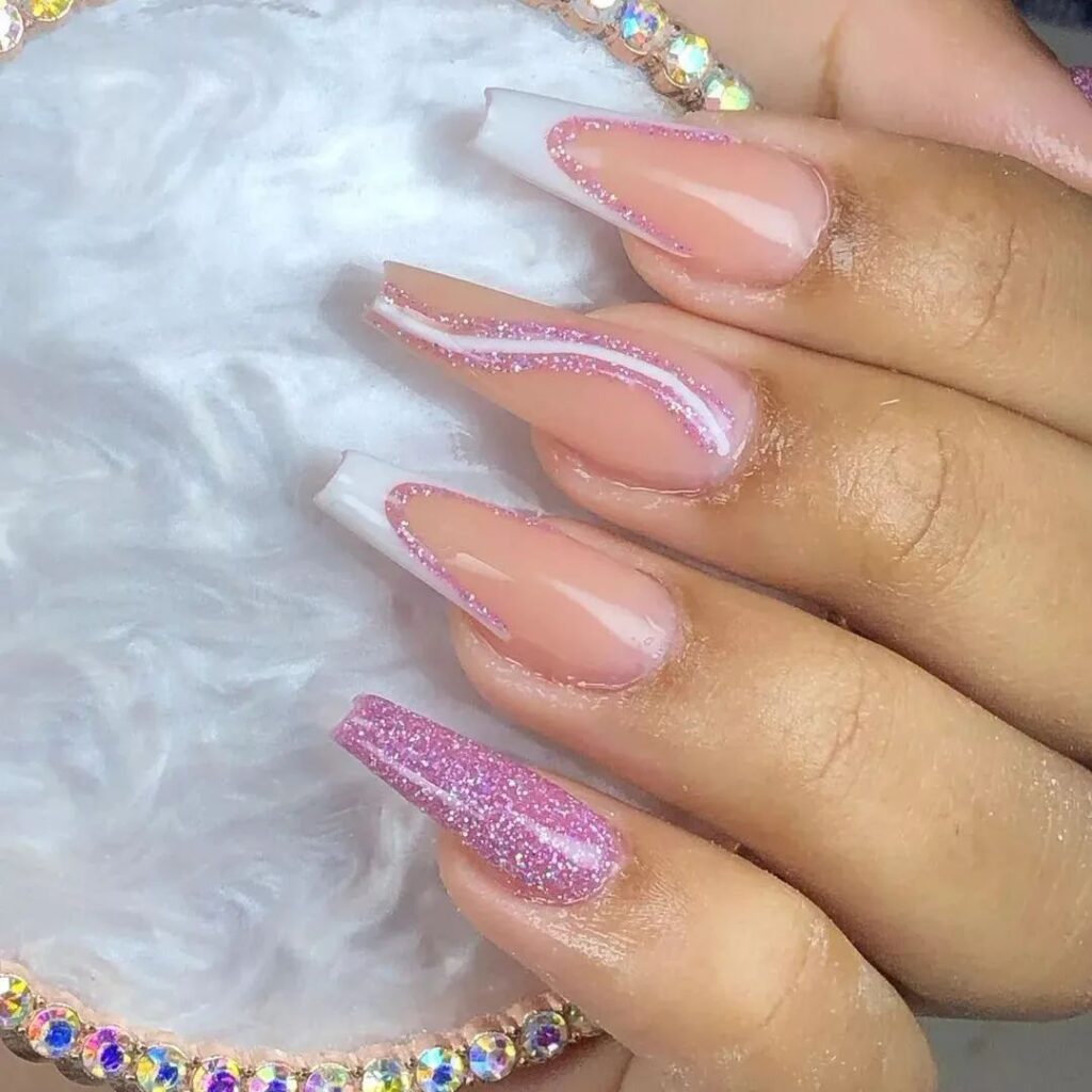 Unhas de gel decoradas