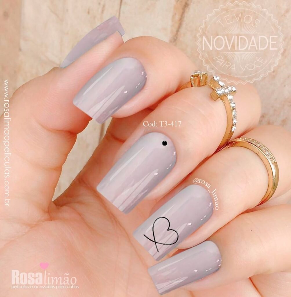 unhas rosa limão