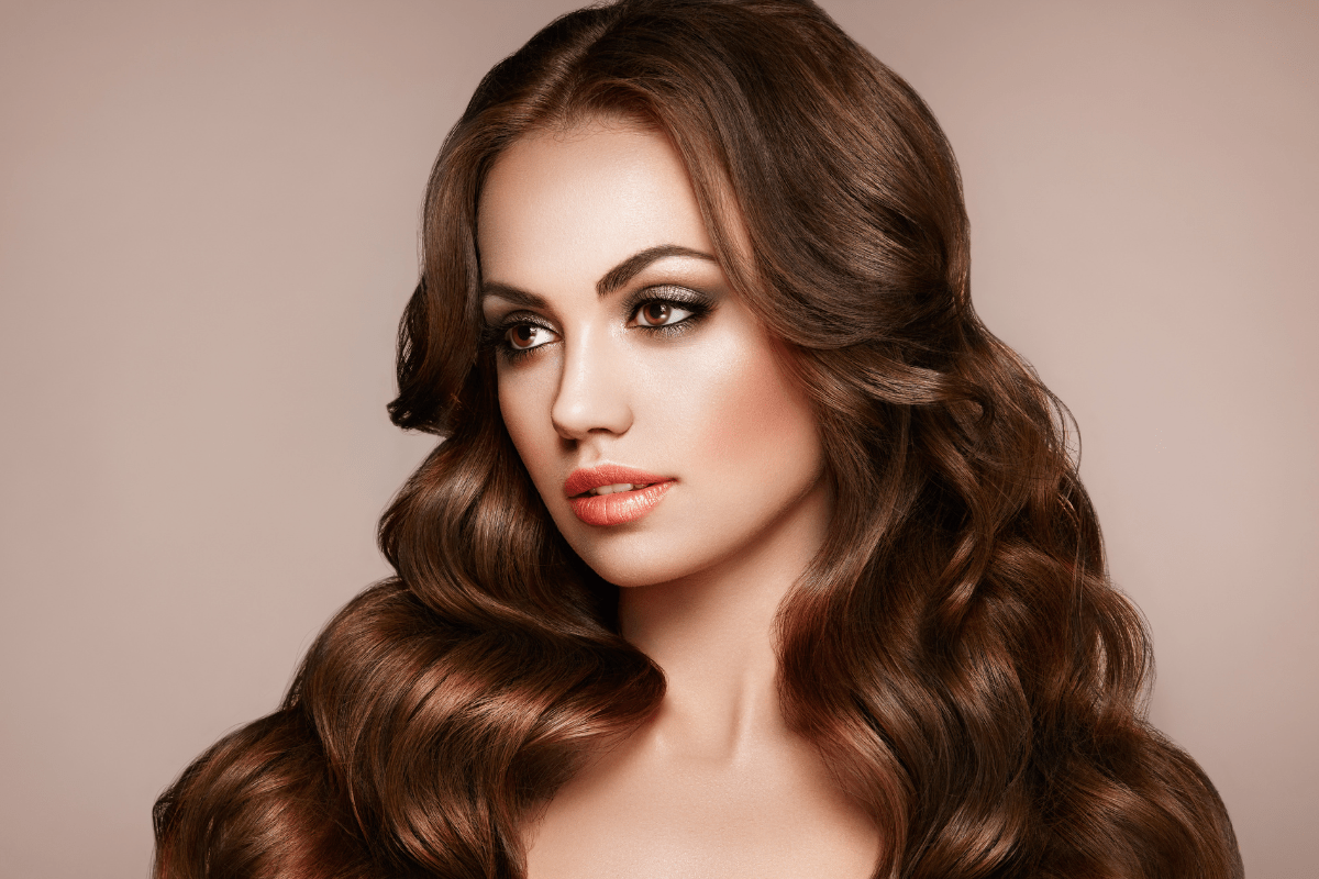 cabelo longo com franja longa