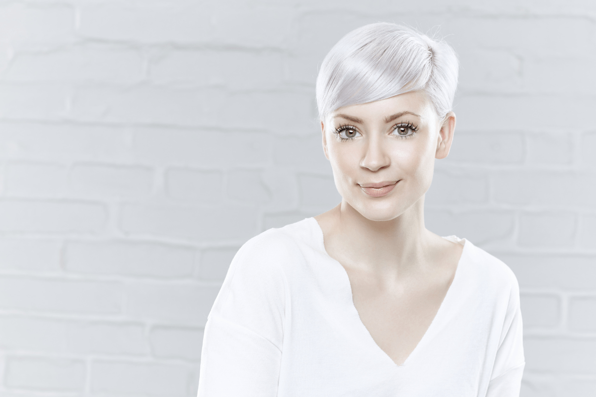 cabelo cinza platinado