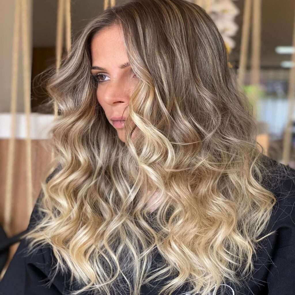 Cabelo com Luzes tendência do fim de ano