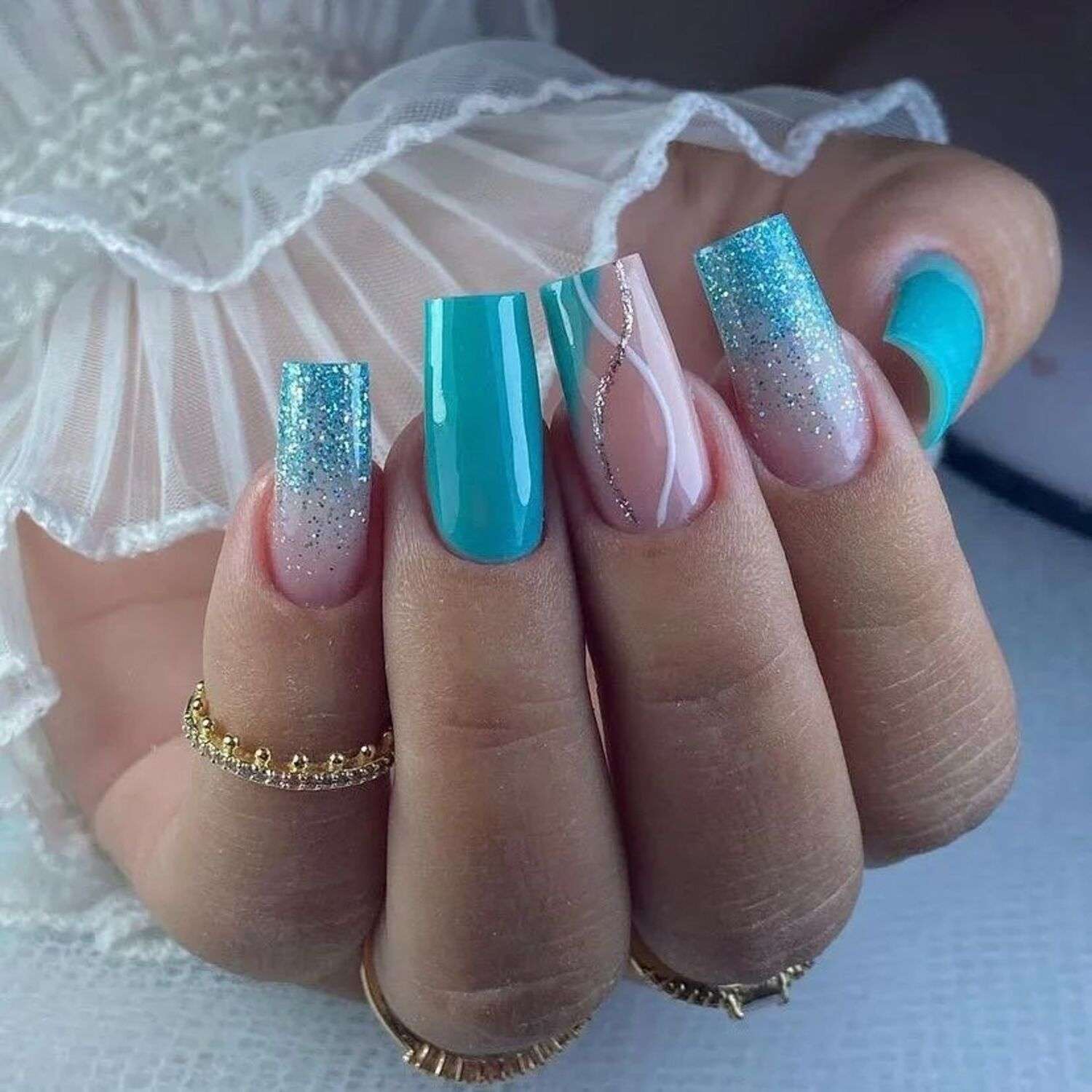 esmalte verde água