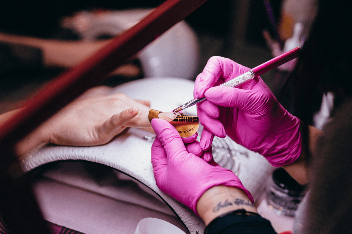 Desmistificando os mitos sobre Unhas de Gel Bailarina