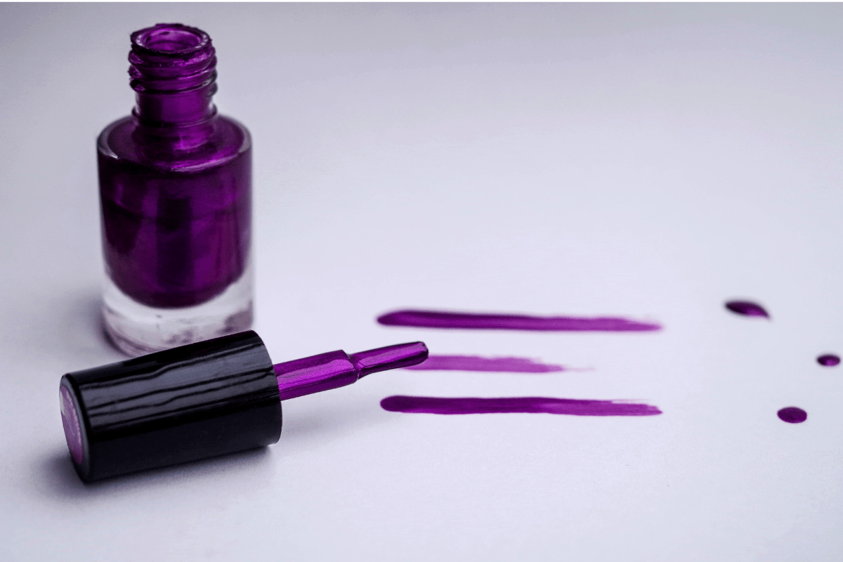 esmalte fúcsia