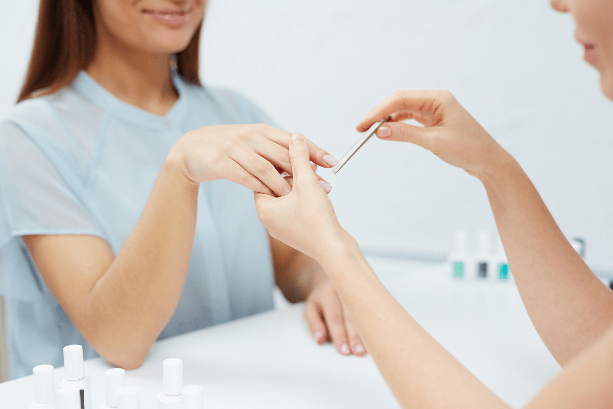 cuidados especiais para unhas peroladas; dicas de especialistas