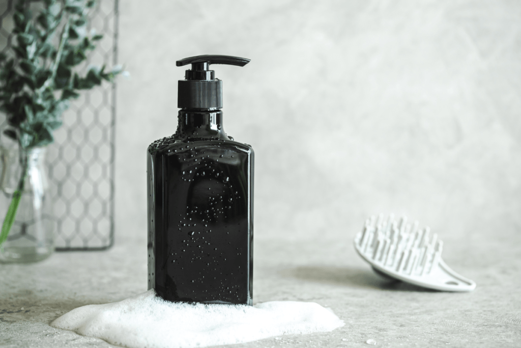 Melhores Shampoos Antifrizz: Combata os fios Arrepiados