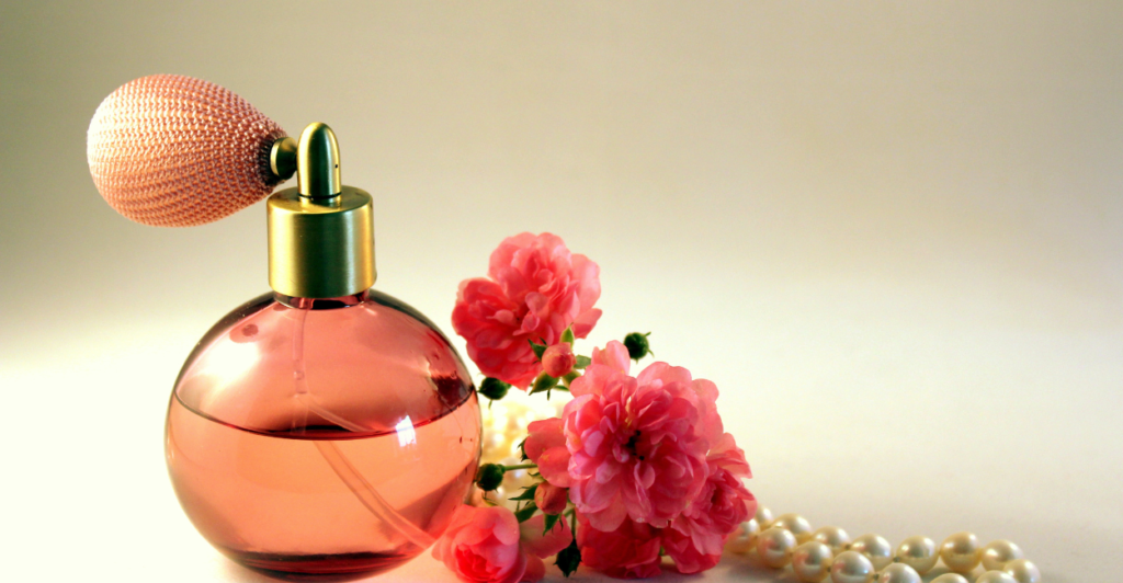Aromas para o Verão: 5 Melhores Perfumes Nacionais para Tardes de Calor
