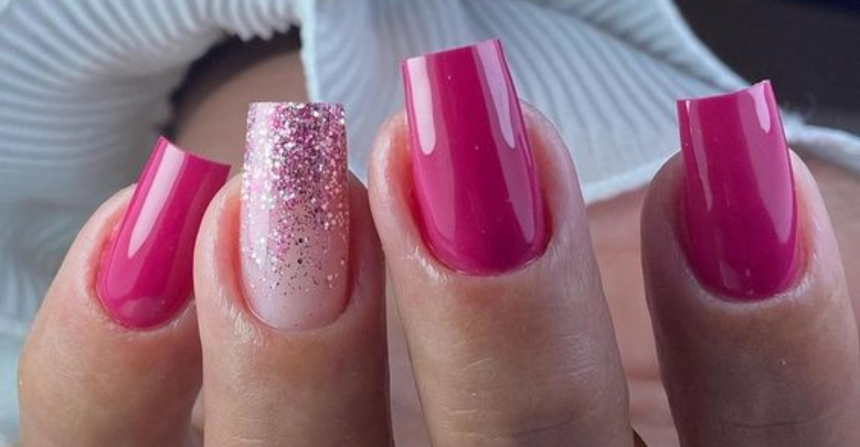 Unhas Decoradas em Tons de Rosa